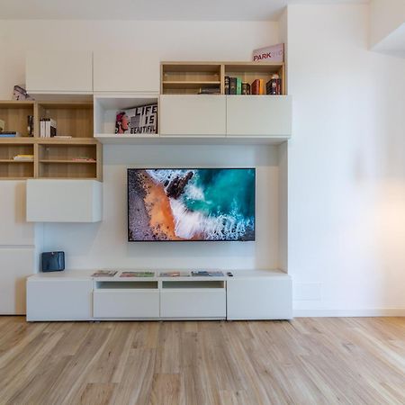 Ferienwohnung Casa Di Ambra - 301 Stazione & Centro Monza Exterior foto